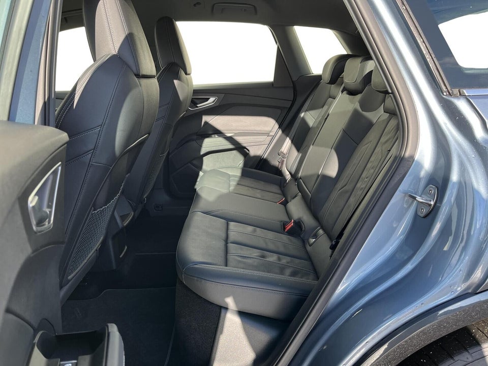 Audi Q4 e-tron 40 Advanced 5d