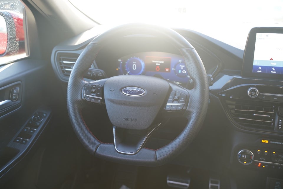 Ford Kuga 2,5 PHEV ST-Line CVT 5d