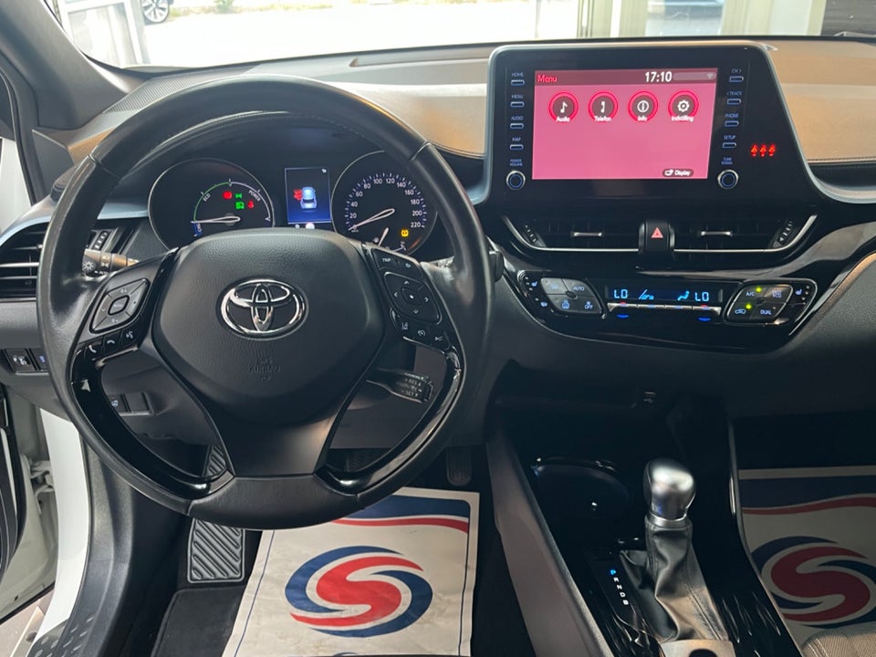 Toyota C-HR 1,8 Hybrid C-LUB Smart CVT 5d
