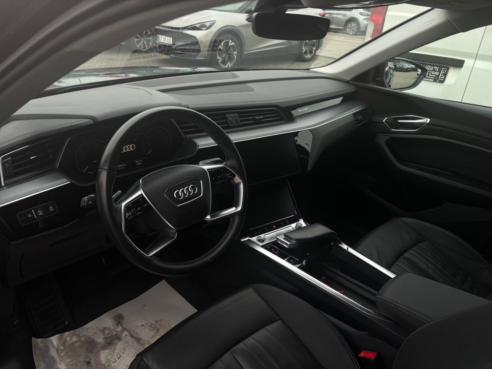 Audi e-tron 55 S-line Sportback quattro 5d