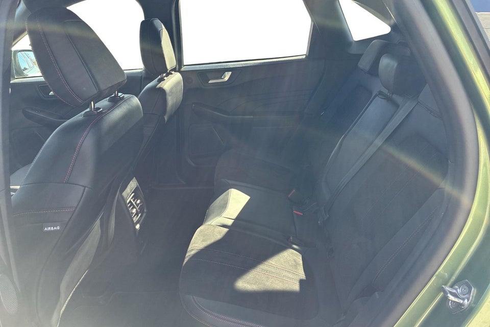 Ford Kuga 2,5 PHEV ST-Line X CVT 5d