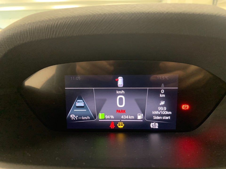 Skoda Enyaq 80 iV Plus 5d