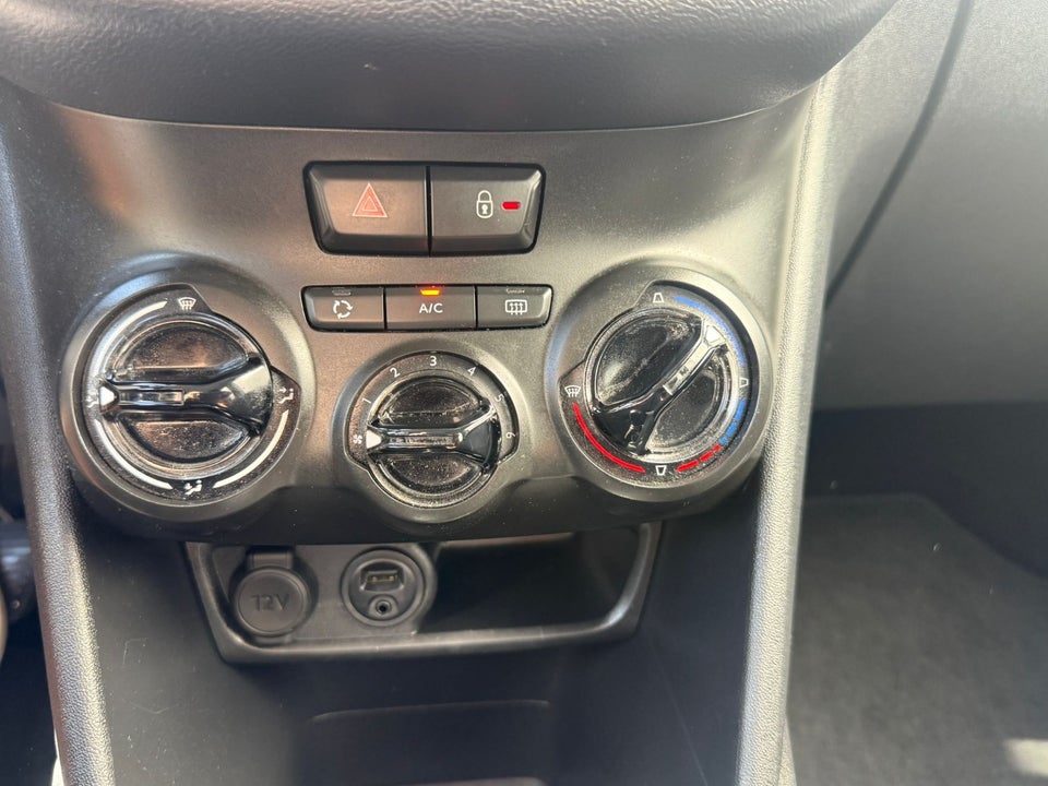 Peugeot 208 1,2 VTi Active 5d