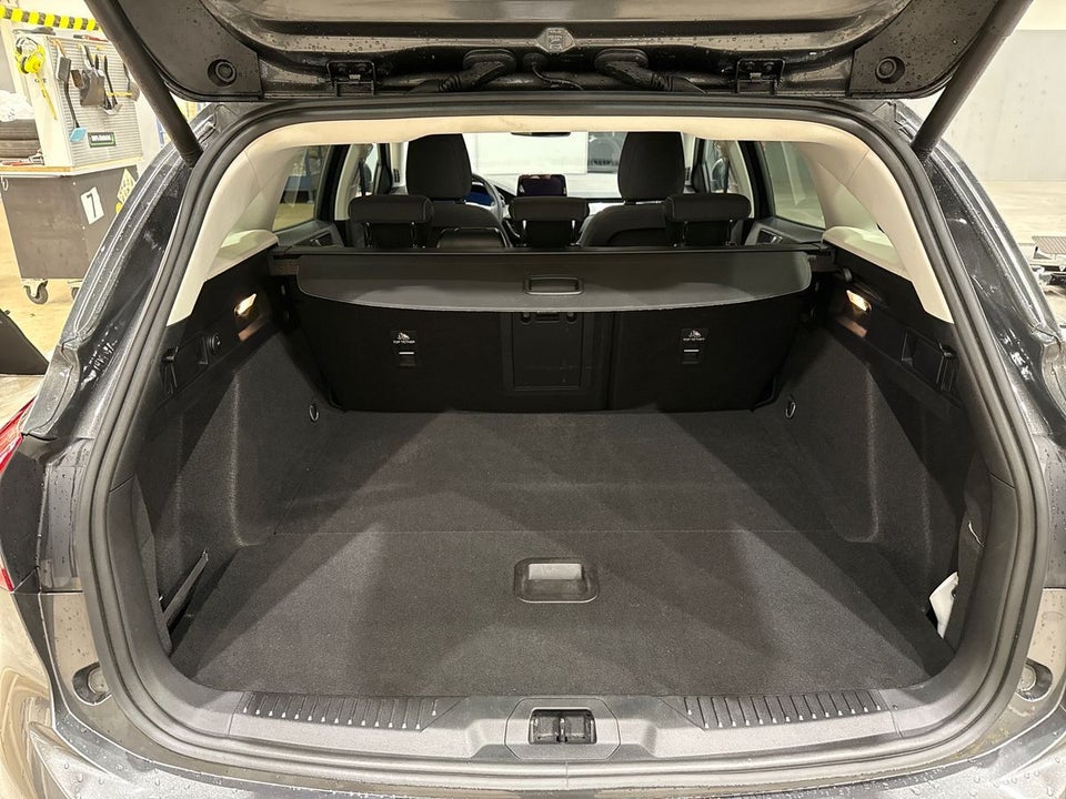 Ford Focus 1,0 EcoBoost Titanium X stc. aut. 5d