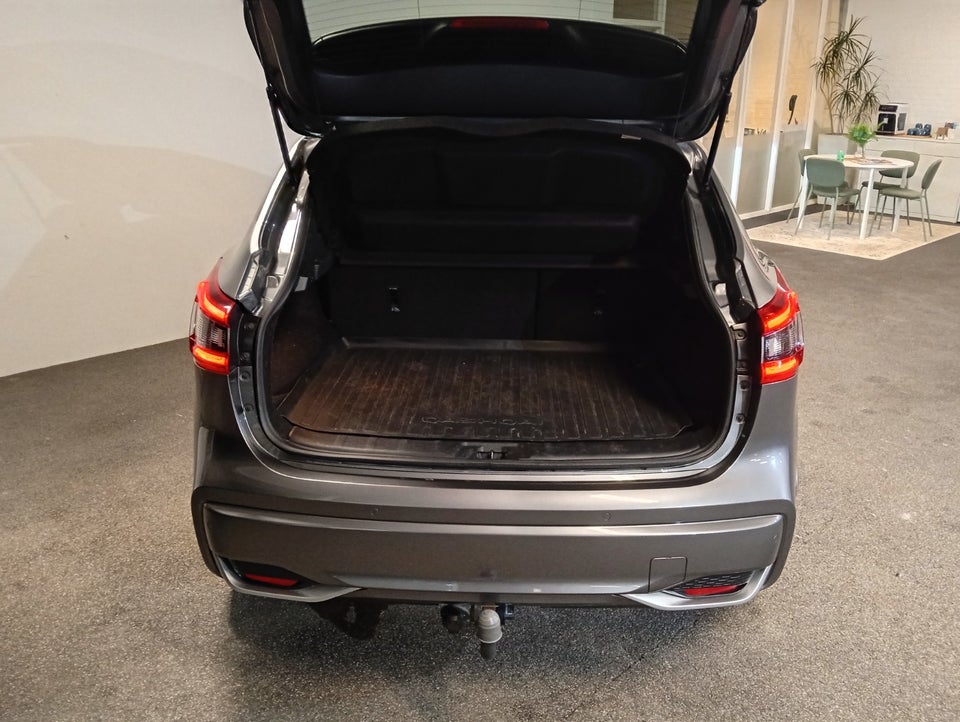 Nissan Qashqai 1,3 Dig-T 160 Tekna+ Dynamic DCT 5d