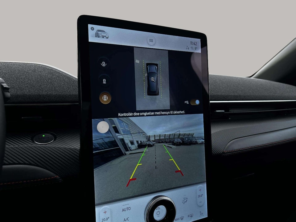 Ford Mustang Mach-E 98 Premium Extended Range AWD 5d