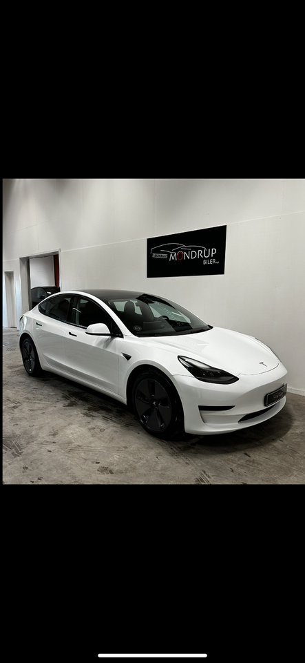 Tesla Model 3 RWD 4d