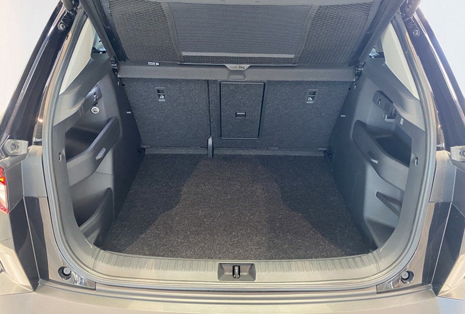 Skoda Elroq 60 iV Loft 5d