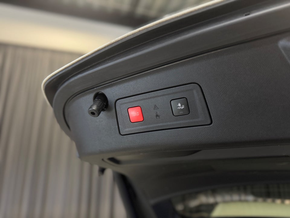 Peugeot 508 1,6 Hybrid Allure Pack SW EAT8 5d