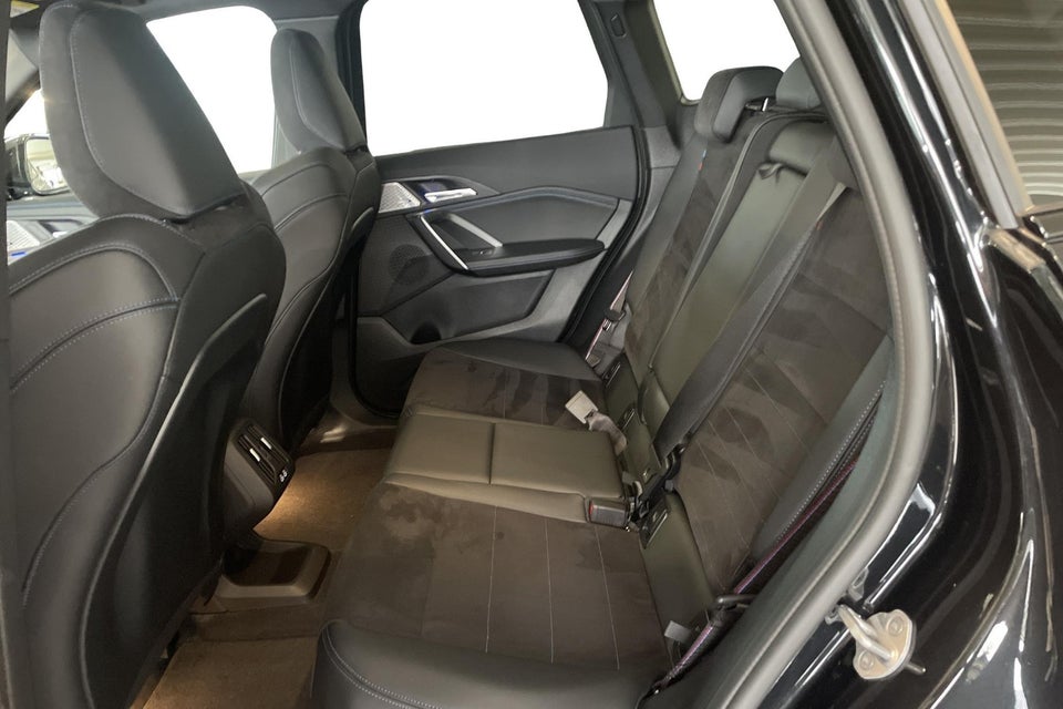 BMW iX1 eDrive20 M-Sport Pro 5d