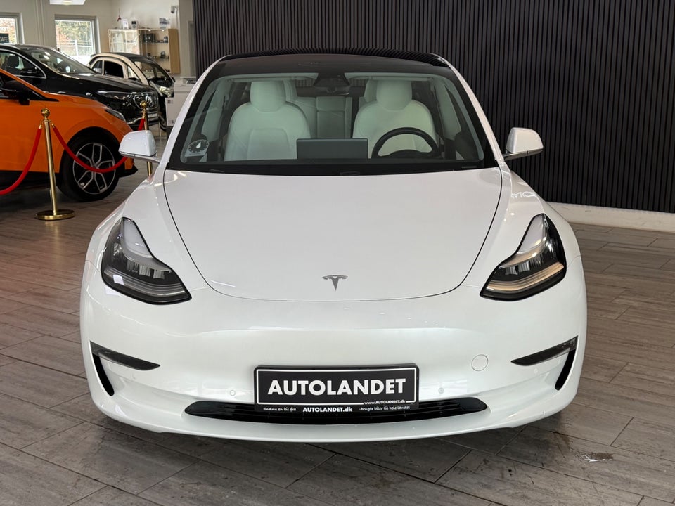 Tesla Model 3 Performance AWD 4d