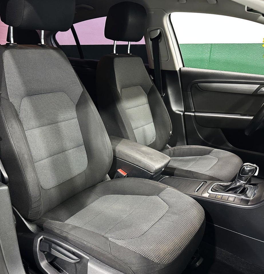 VW Passat 2,0 TDi 140 Comfortline DSG BMT 4d