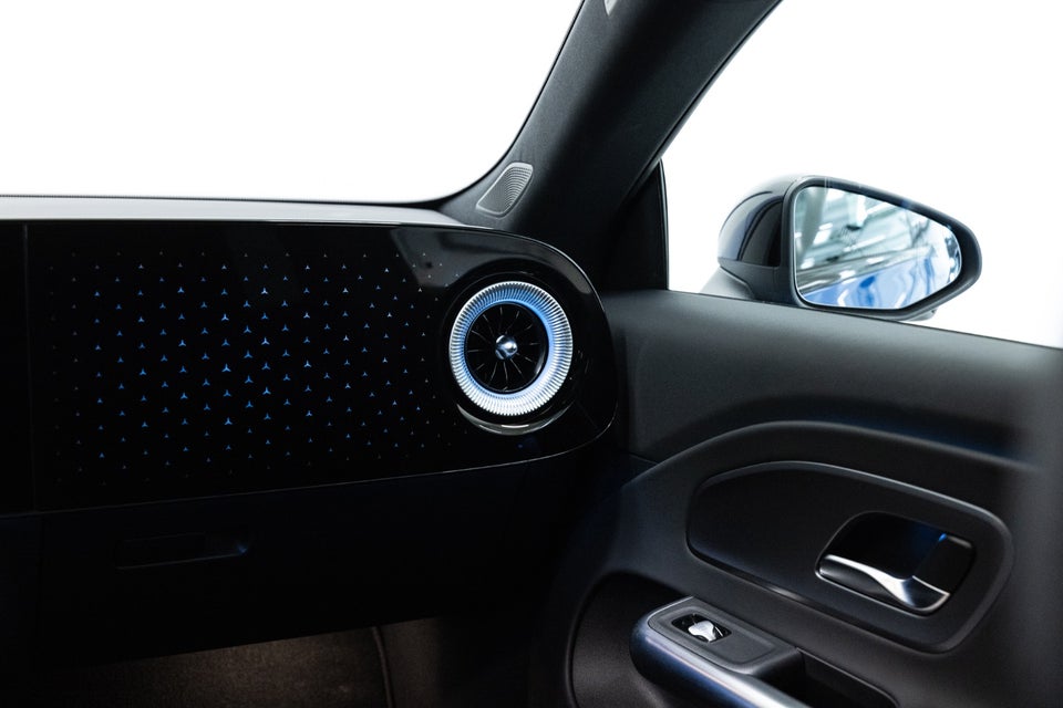 Mercedes CLA250+ EQ Progressive Advance Plus 4d