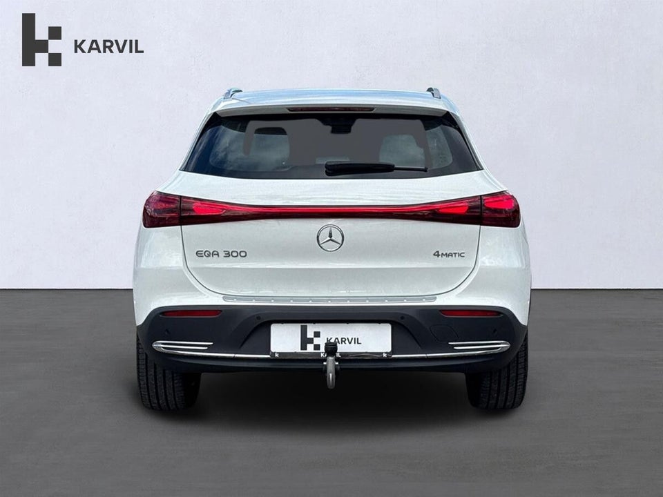 Mercedes EQA300 Progressive 4Matic 5d