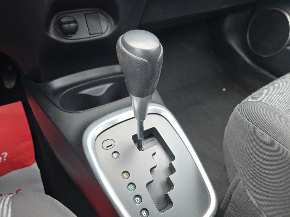 Toyota Yaris 1,5 Hybrid H1 e-CVT 5d