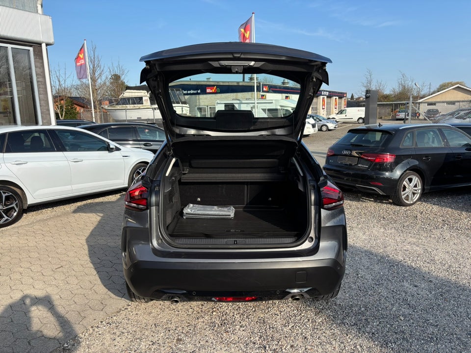 Citroën C4 1,2 PureTech 130 VTR Sport EAT8 5d