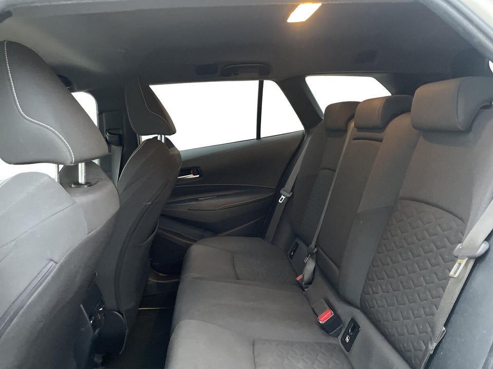 Toyota Corolla 1,8 Hybrid H3 Smart Touring Sports MDS 5d