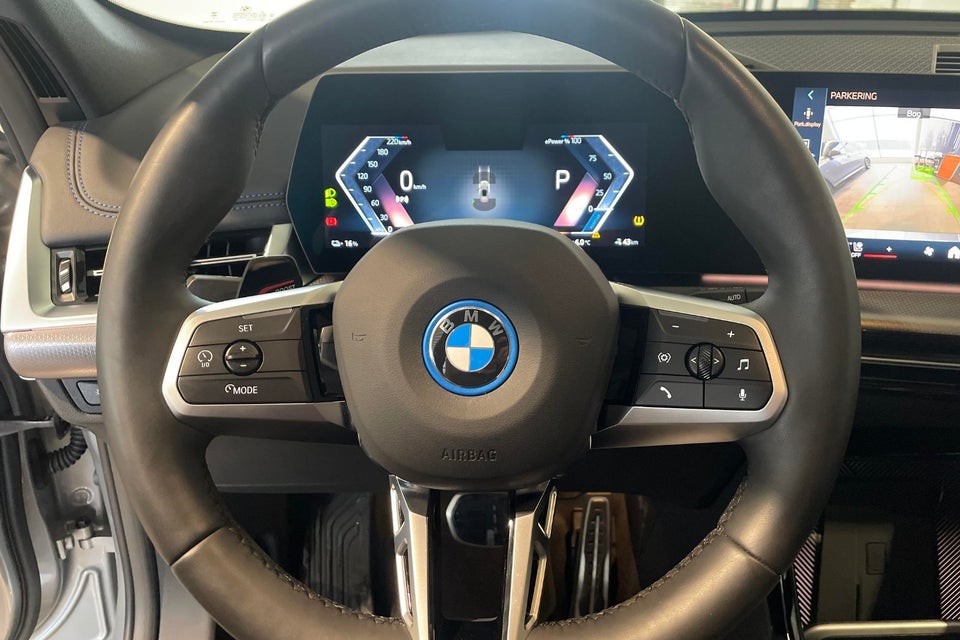 BMW iX1 eDrive20 M-Sport Pro 5d