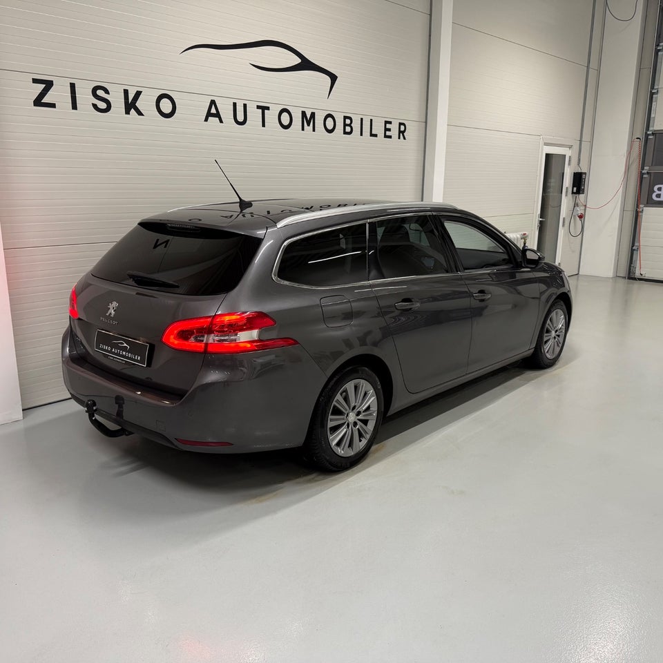 Peugeot 308 1,6 BlueHDi 120 Allure Sky SW 5d