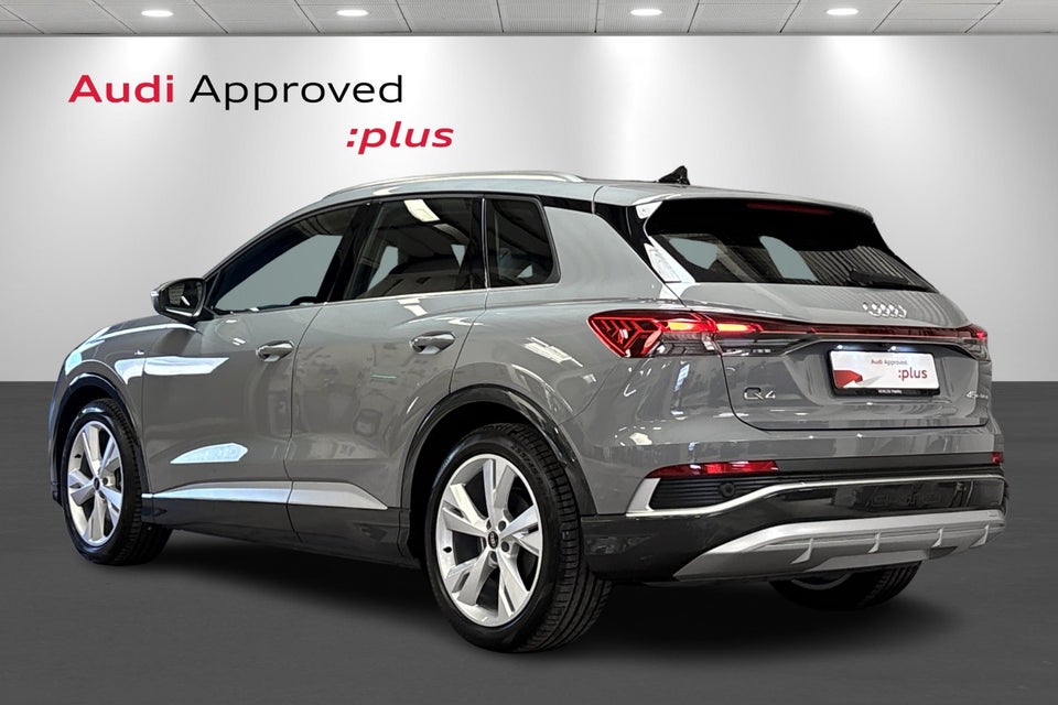 Audi Q4 e-tron 45 S-line 5d