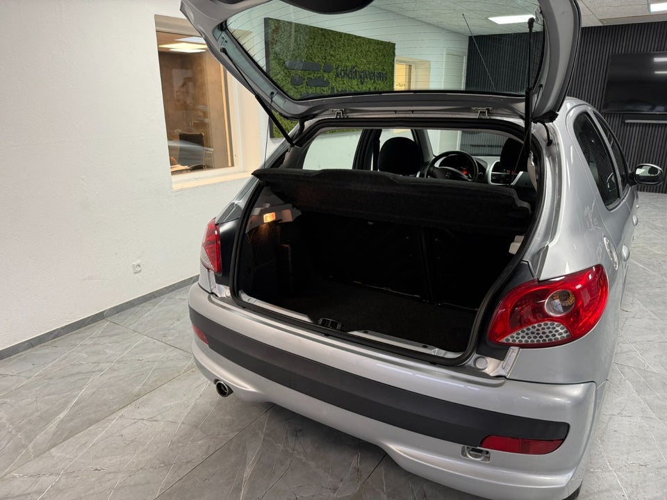 Peugeot 206 1,4 HDi Performance 5d