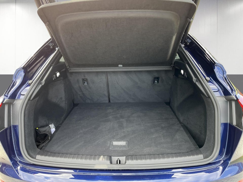 Audi Q4 e-tron 45 Attitude S-line Sportback quattro 5d