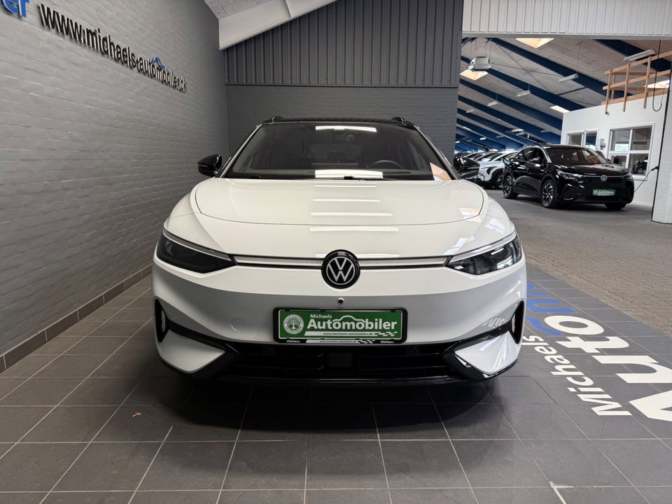 VW ID.7 86 Pro S Tourer 5d