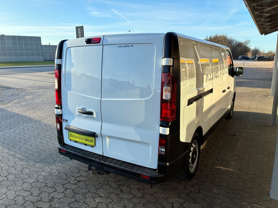 Renault Trafic T29 2,0 dCi 120 L2H1