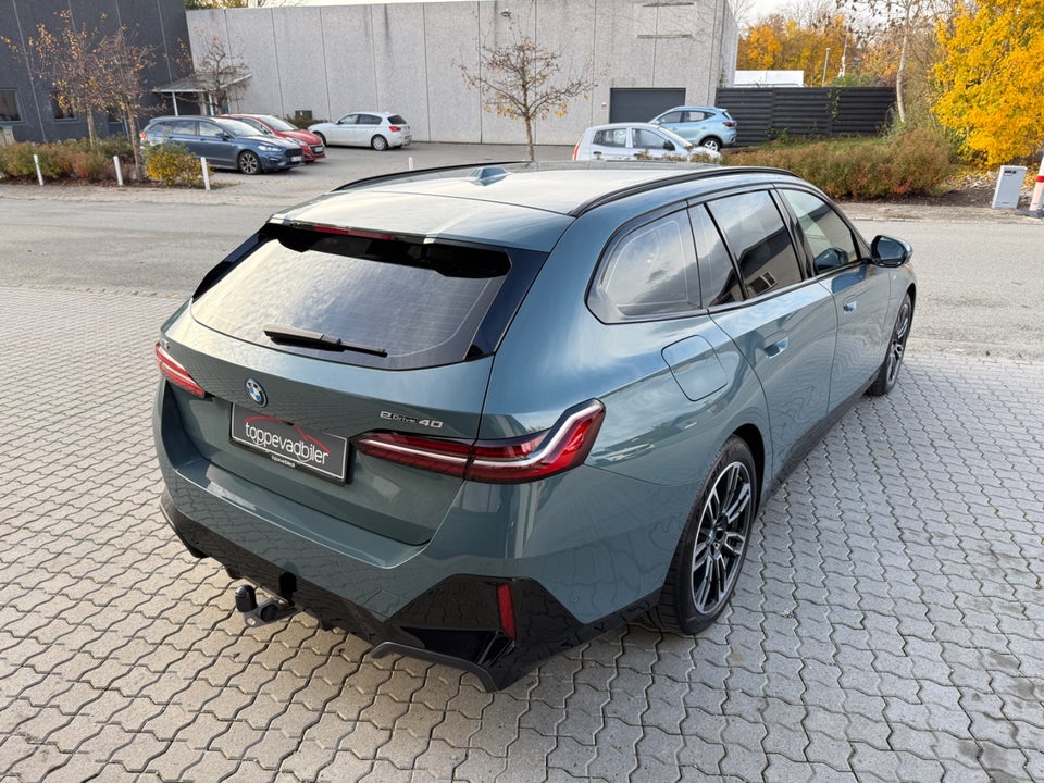 BMW i5 eDrive40 Touring M-Sport 5d