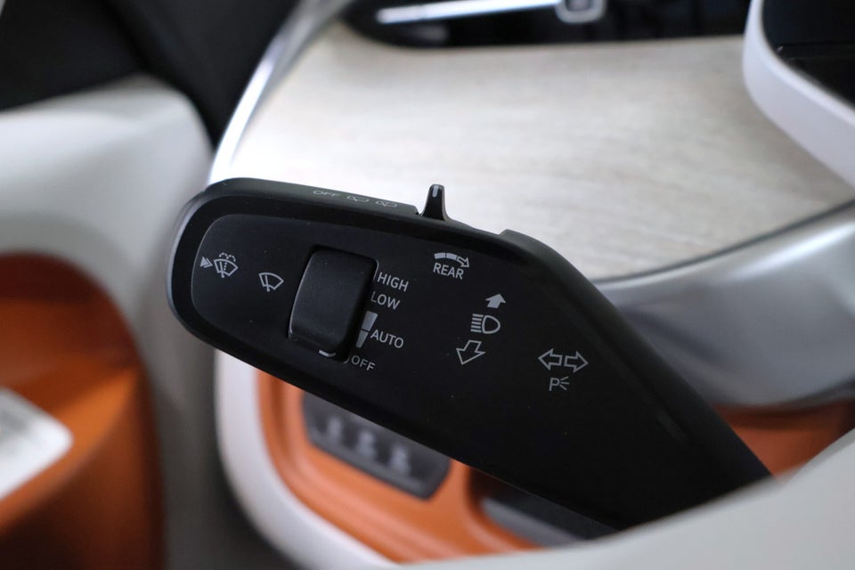 VW ID.Buzz 77 Pro SWB 5d