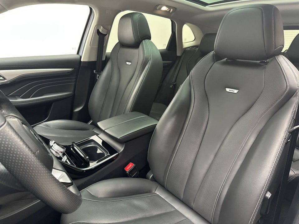 MG Marvel R Performance 5d