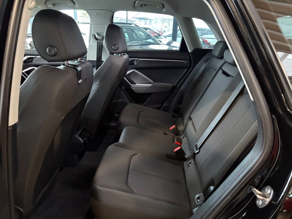 Audi Q3 45 TFSi e Prestige S-tr. 5d