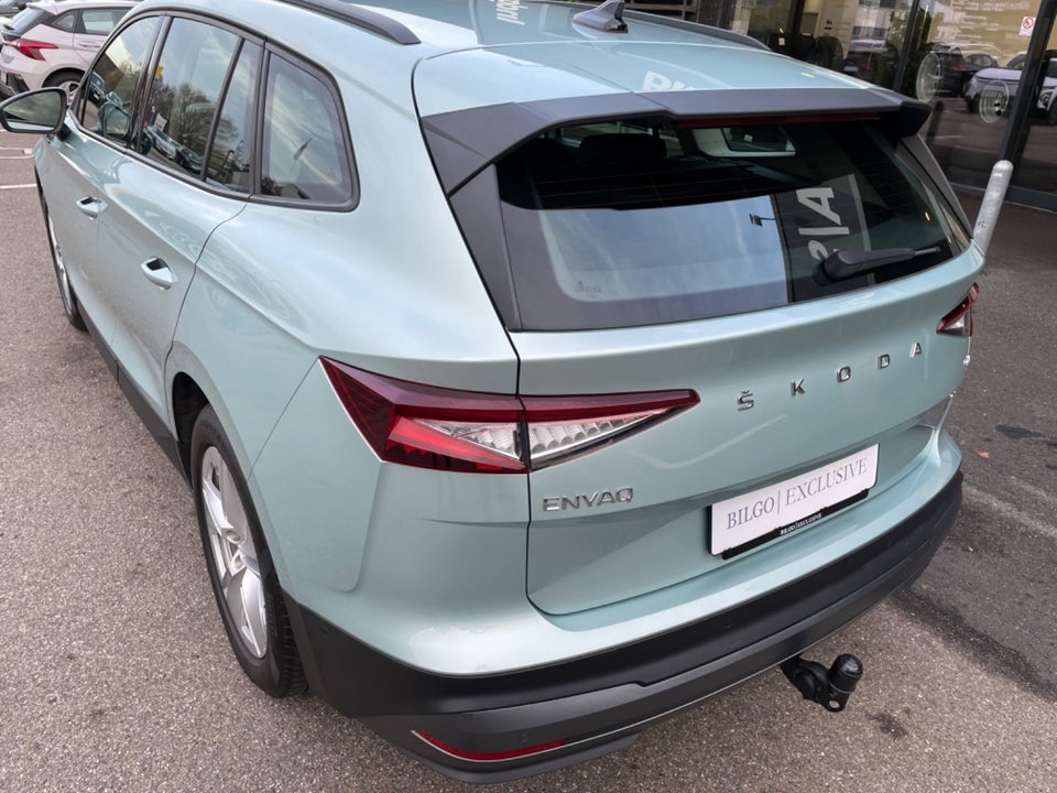 Skoda Enyaq 60 iV Plus 5d