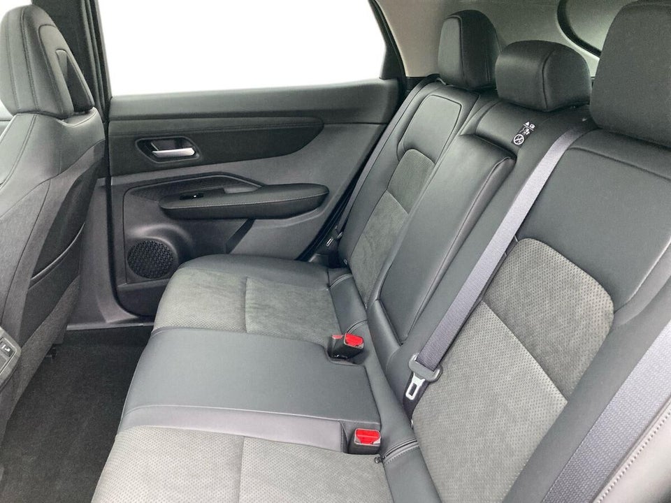 Nissan Ariya 87 Evolve 5d