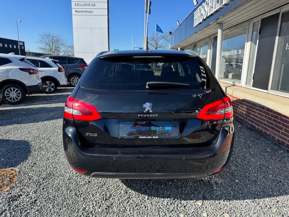 Peugeot 308 1,6 BlueHDi 120 Allure Sky SW 5d