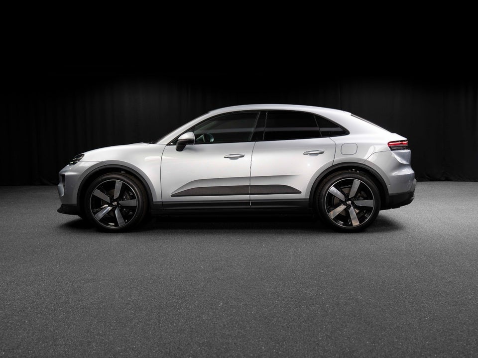 Porsche Macan 5d