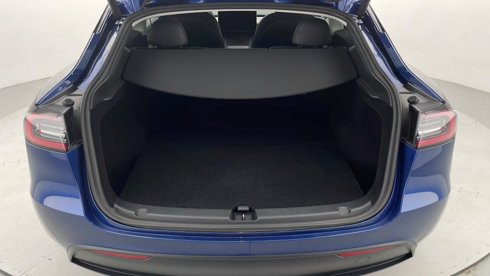 Tesla Model Y Long Range AWD 5d