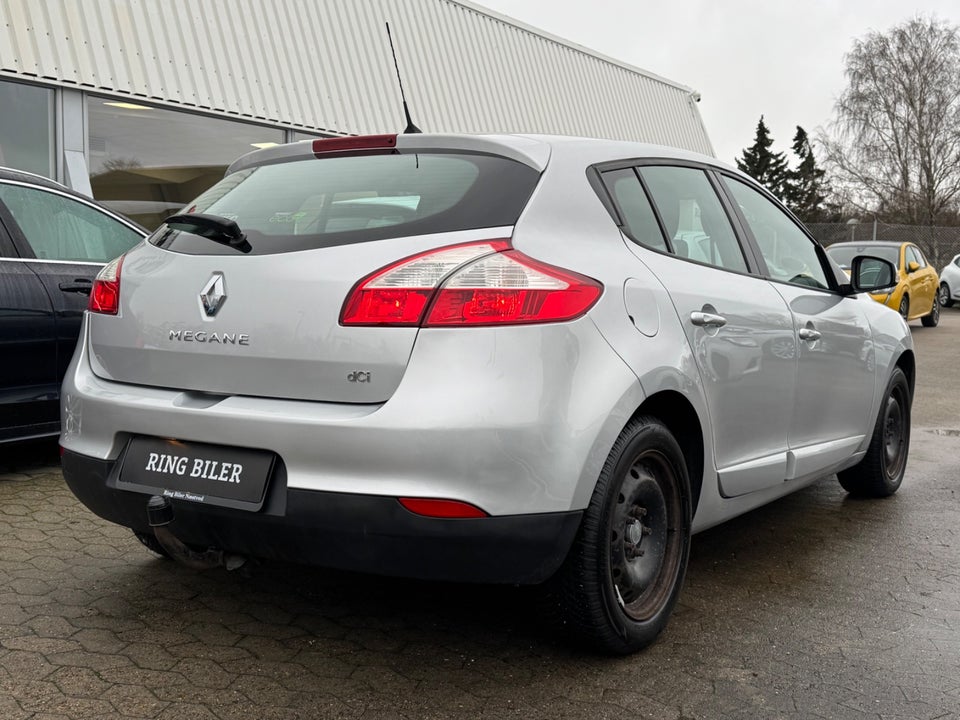 Renault Megane III 1,5 dCi 110 Formula Edition 5d