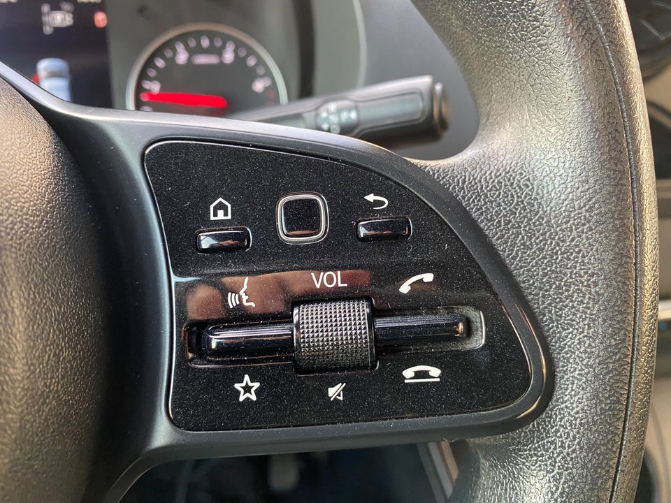 Mercedes Sprinter 211 2,2 CDi A2 Kassevogn aut. FWD