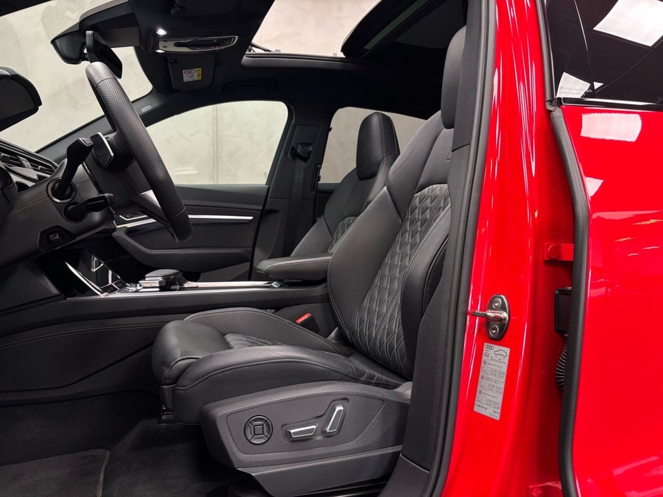 Audi SQ8 e-tron Sportback quattro 5d