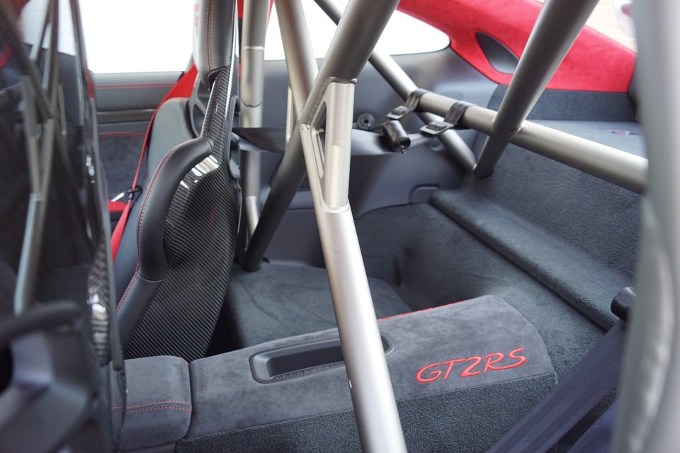 Porsche 911 GT2 RS 3,8 Coupé PDK 2d