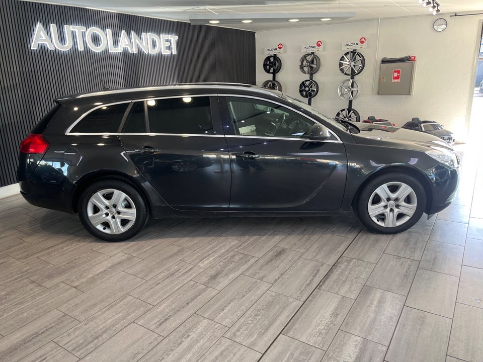 Opel Insignia 2,0 CDTi 130 Cosmo Sports Tourer eco 5d