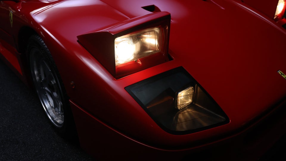 Ferrari F40 2,9 V8 Turbo 2d