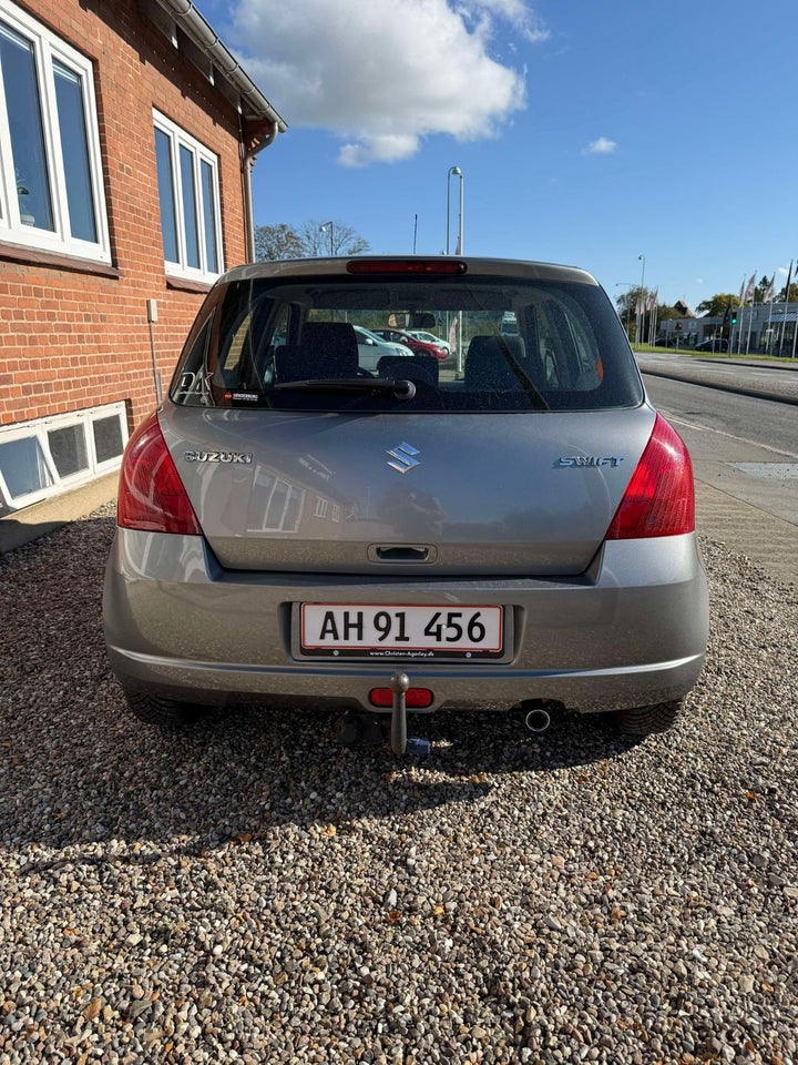 Suzuki Swift 1,5 GL-A 5d