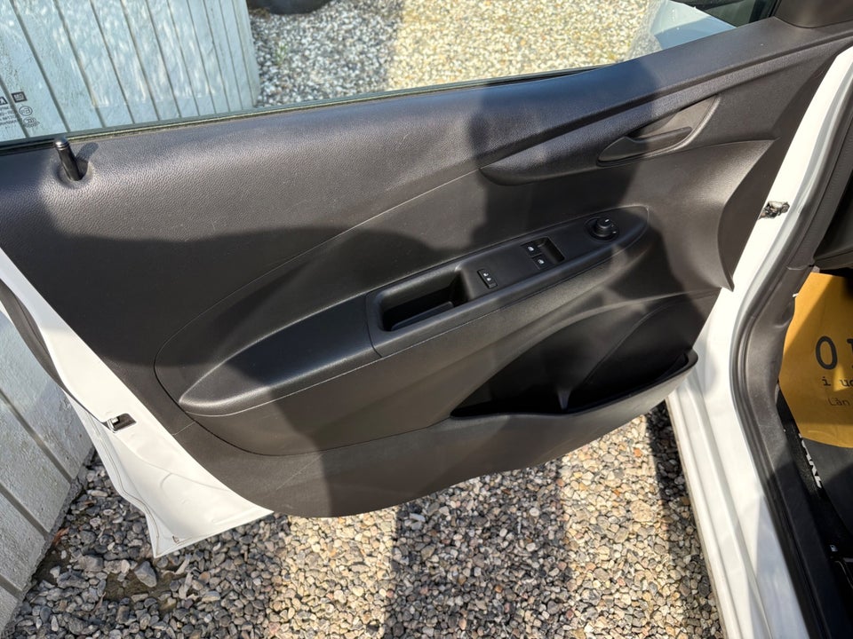 Opel Karl 1,0 Enjoy 5d