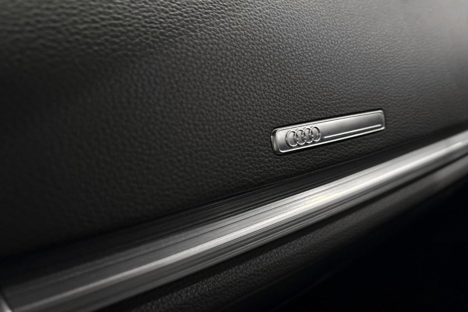 Audi A3 35 TFSi Sport Limited S-tr. 4d