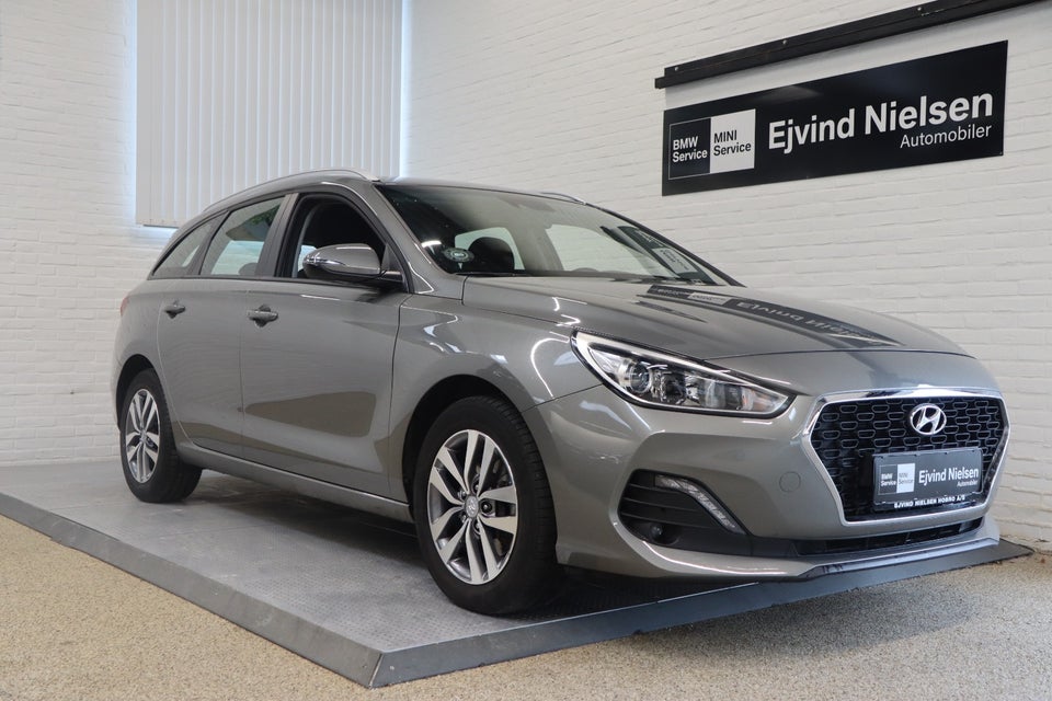 Hyundai i30 1,4 T-GDi Trend stc. DCT 5d