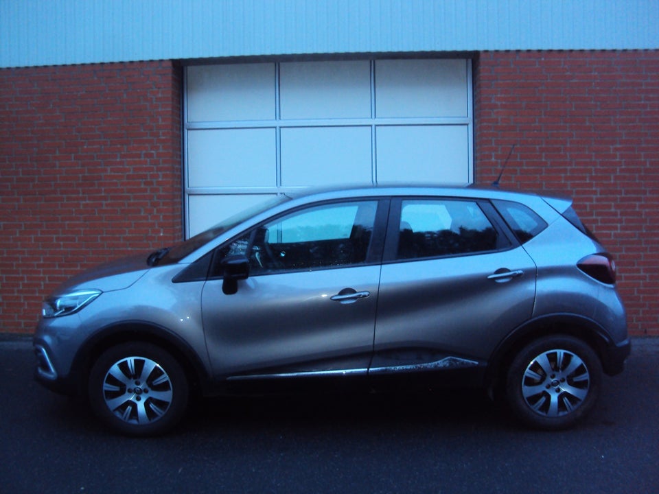 Renault Captur 0,9 TCe 90 Zen 5d