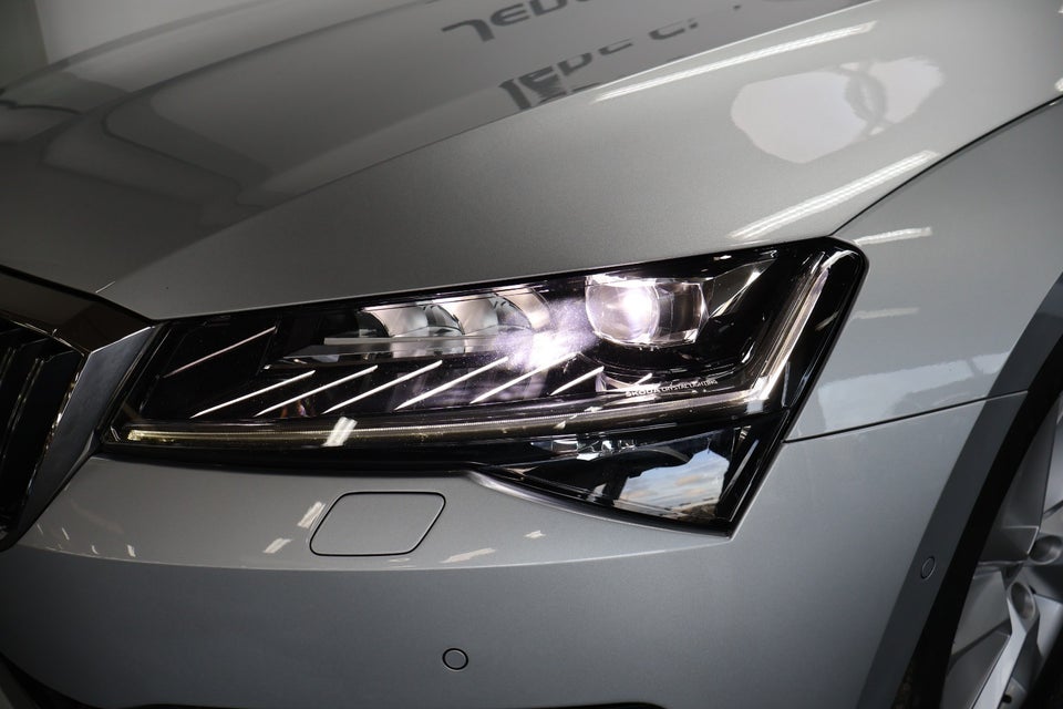 Skoda Superb 1,5 TSi 150 Business Executive Combi DSG 5d