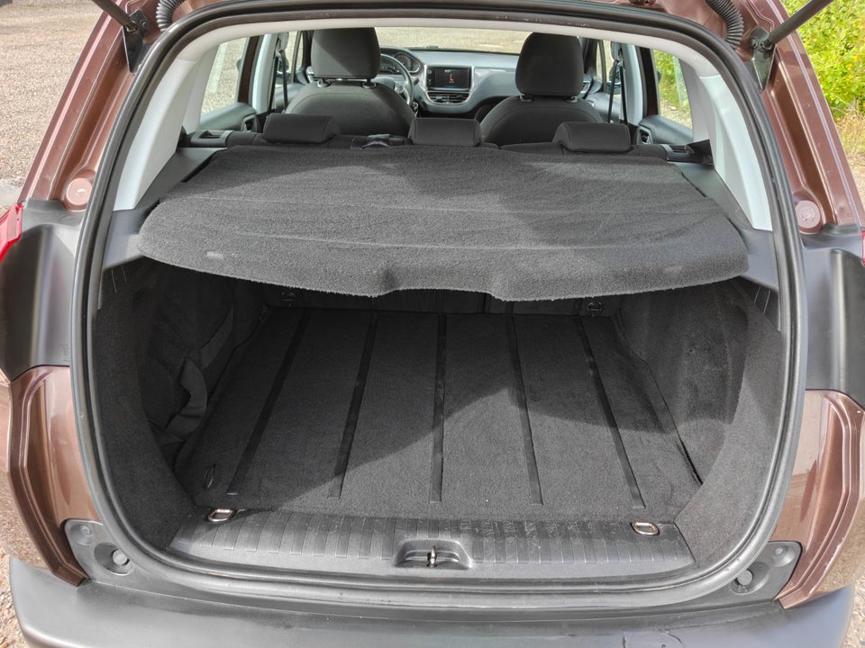 Peugeot 2008 1,2 VTi 82 Allure 5d